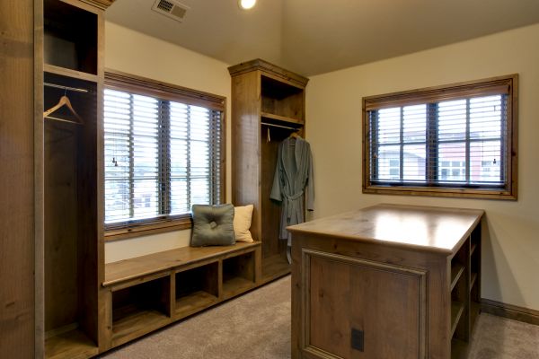 Henderson Custom Carpentry